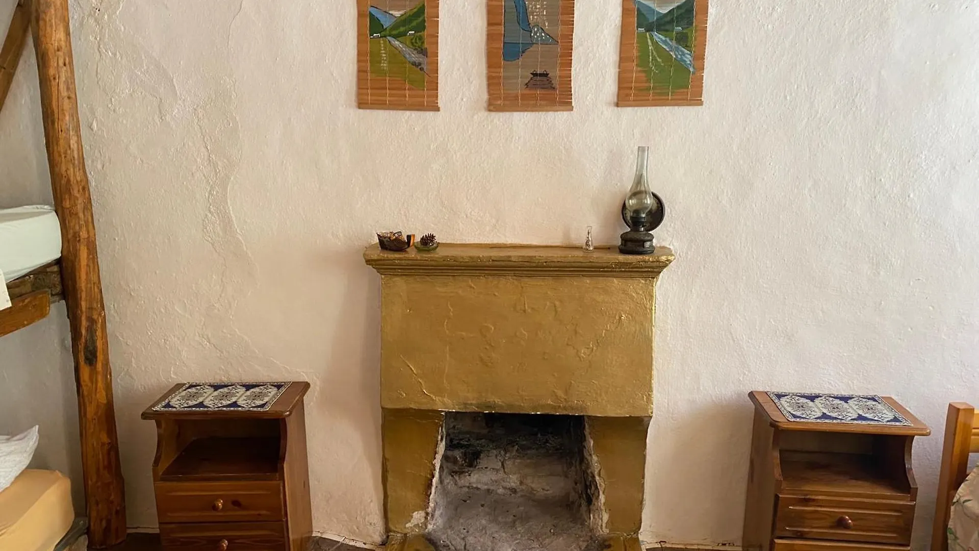 Shotgun Hostel & Guesthouse Vuno
